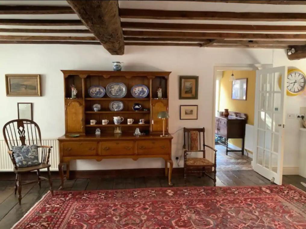 Pass The Keys Magical Period House In The Heart Of Ludlow Exterior foto